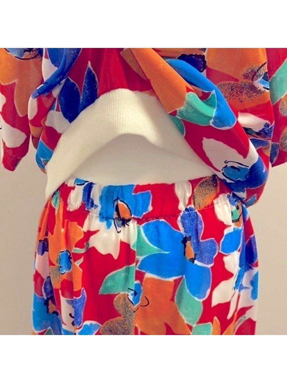 Jolene 70’s vintage top & skirt set - Picture 7 of 8